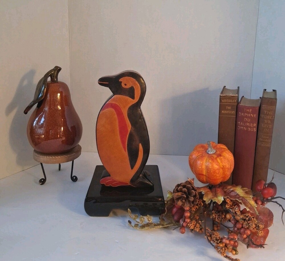 VTG Handcrafted Leather Bird/Penguin Coin Bank Made in Bengal, India 🇮🇳